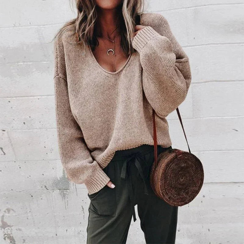 Blythe - Relaxed V-Neck Sweater Oversized Fit